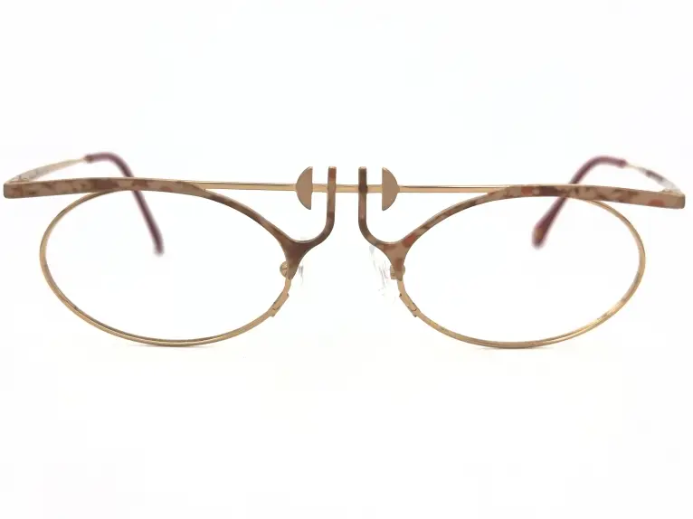 カサノヴァ Casanova Vintage Italian Eyewear｜LC-27 C05｜カサノバのヴィンテージフレーム｜『誠眼鏡店』上質な メガネの買取・販売・レンズ交換