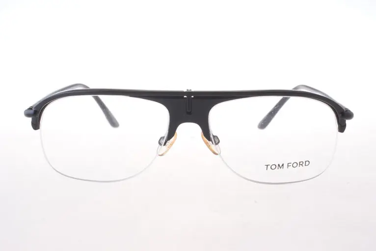 トムフォード TOM FORD｜TOM FORD TF5046 B5｜フロントにブランド