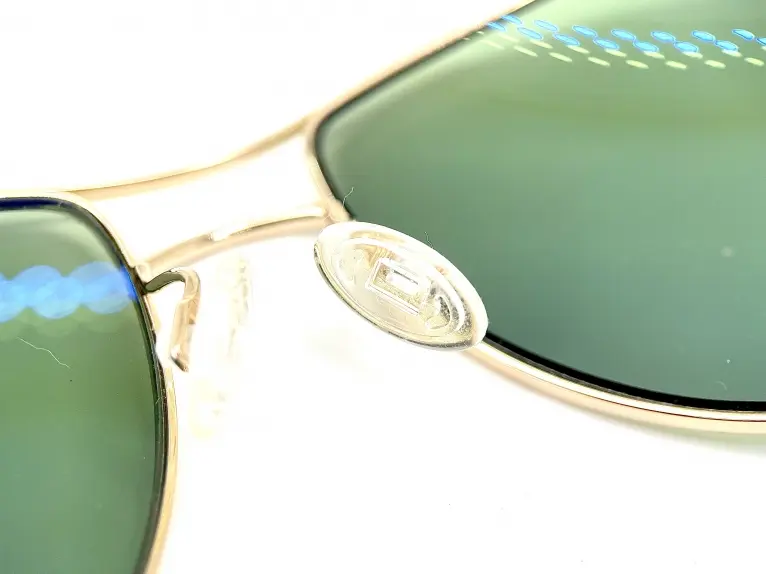 OLIVER PEOPLES オリバーピープルズ VFX Polarized-