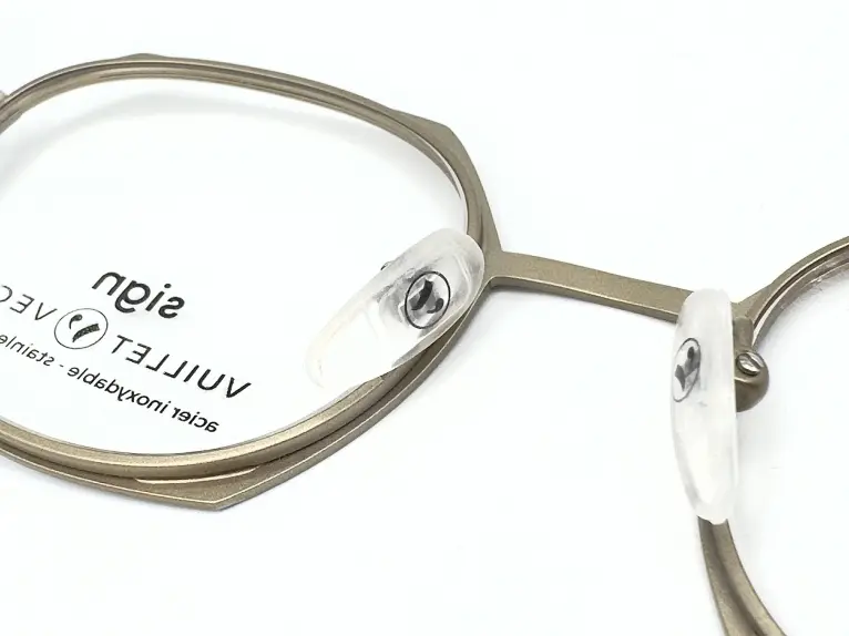 新品　VUILLET VEGA ヴィェベガ　ブイベガ　ブランド　フランス製　眼鏡　メガネ　オシャレ　綺麗　上品